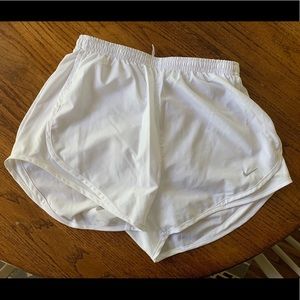New White Nike Shorts Size Small